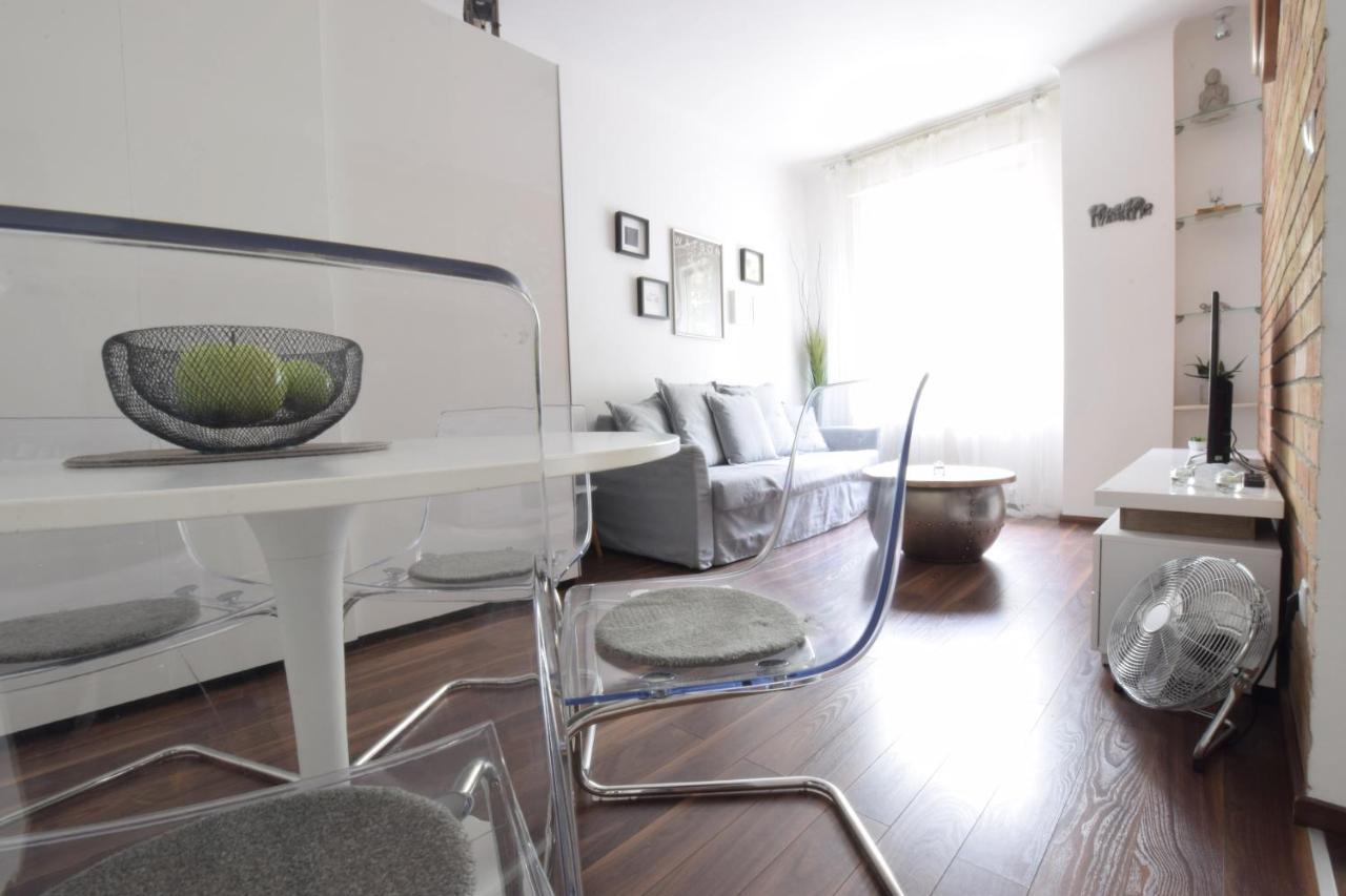 Standard Apartment By Hi5 - Nagymezo 11 Boedapest Buitenkant foto