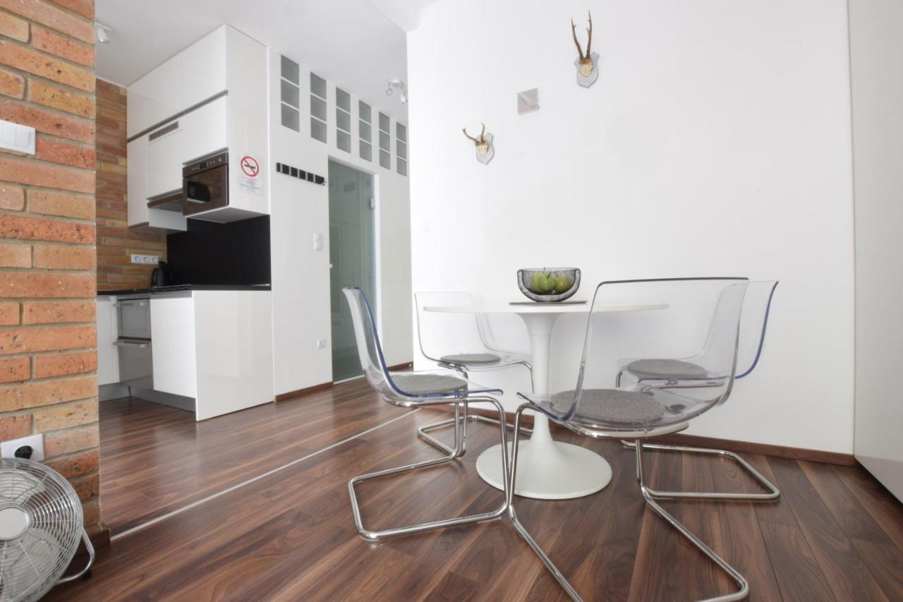 Standard Apartment By Hi5 - Nagymezo 11 Boedapest Buitenkant foto