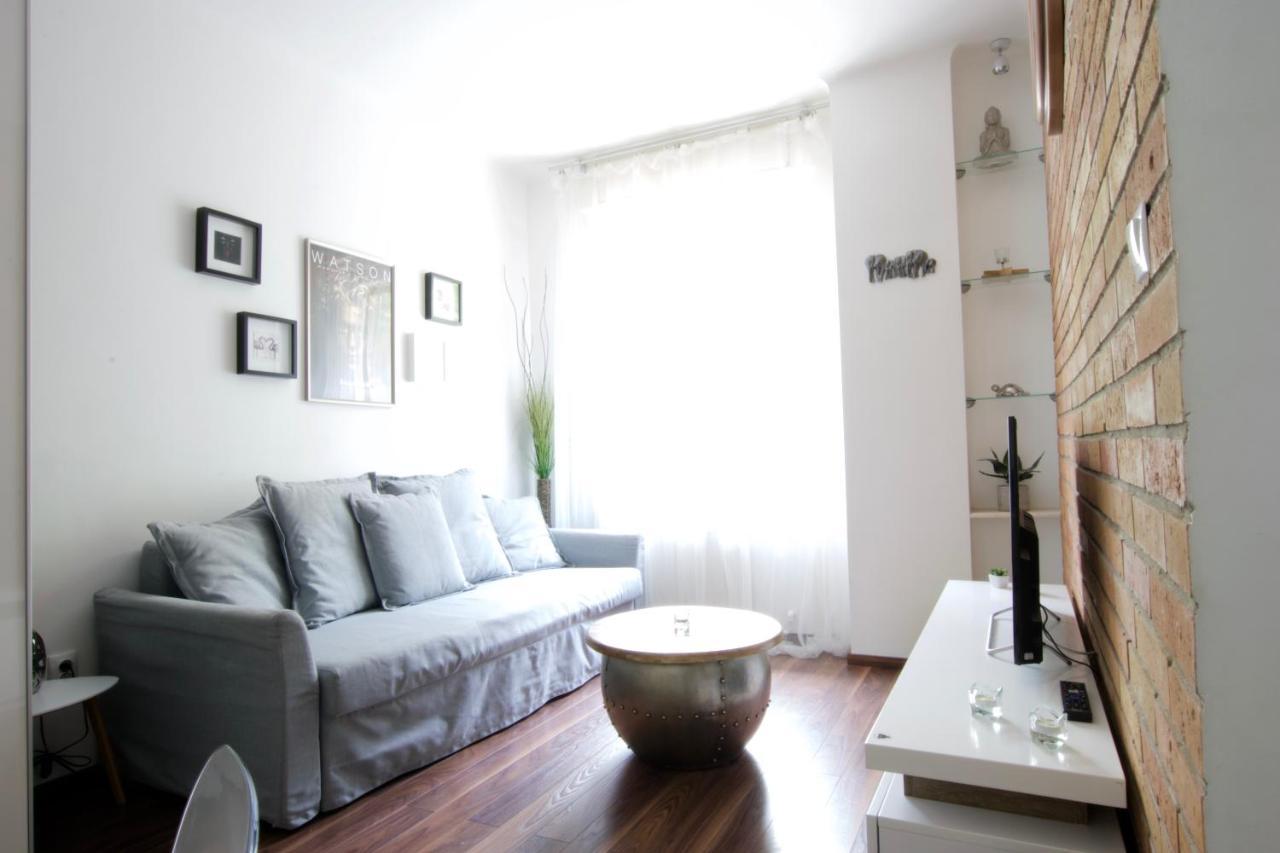 Standard Apartment By Hi5 - Nagymezo 11 Boedapest Buitenkant foto